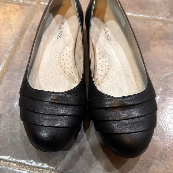 Shoes - Black Pleated Leather Flats